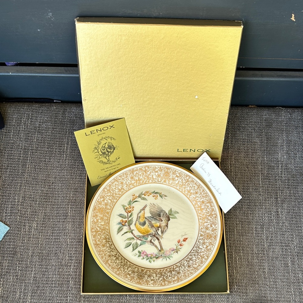 Lenox Gold and Cream Bird Design Plate